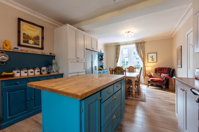 Eighty Three Drumlanrig Street, Thornhill photo 4