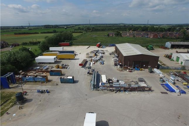 Light industrial to let in Holme Road, Market Weighton, East Riding Of Yorkshire