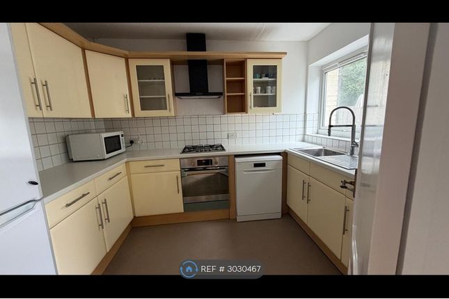 Heath View, London photo 3