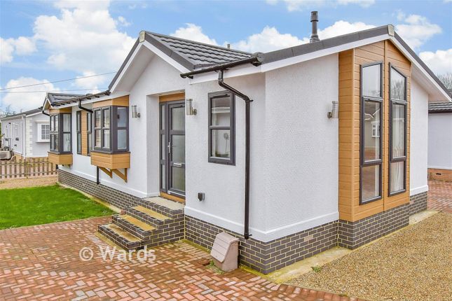 Newbridge Park, Maidstone Road, Tonbridge photo 2