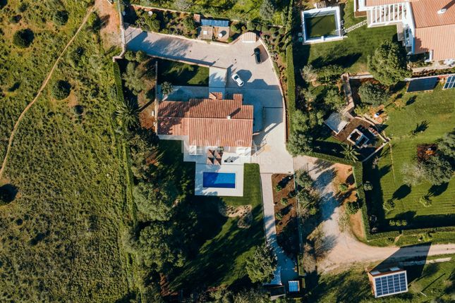 Detached house for sale in Estombar, Estômbar E Parchal, Lagoa Algarve