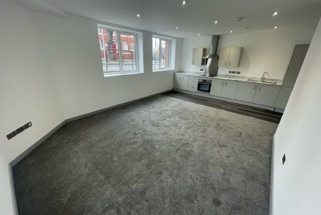 Flat to rent in Prospect Hill, Redditch