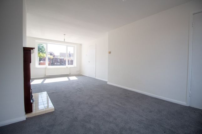 15, Smithy Close, Nottingham photo 4