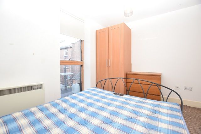Apt 14, Sheffield photo 5