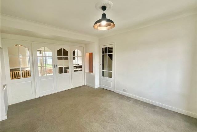 59, Woodhouse Lane Beighton, Sheffield photo 4