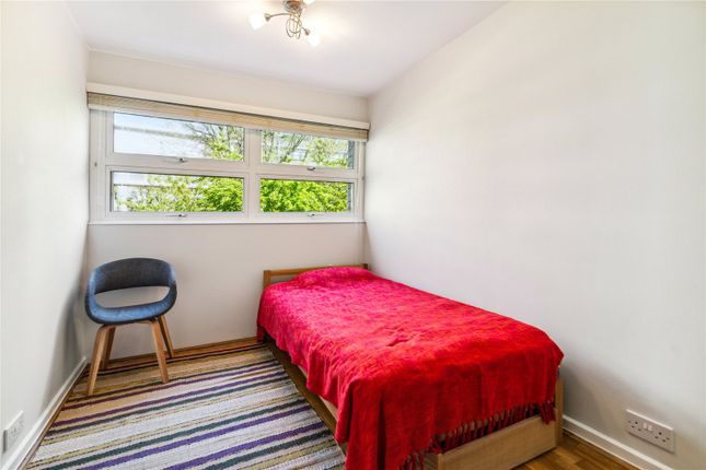 Terraced house to rent in Kendal Steps, St. Georges Fields