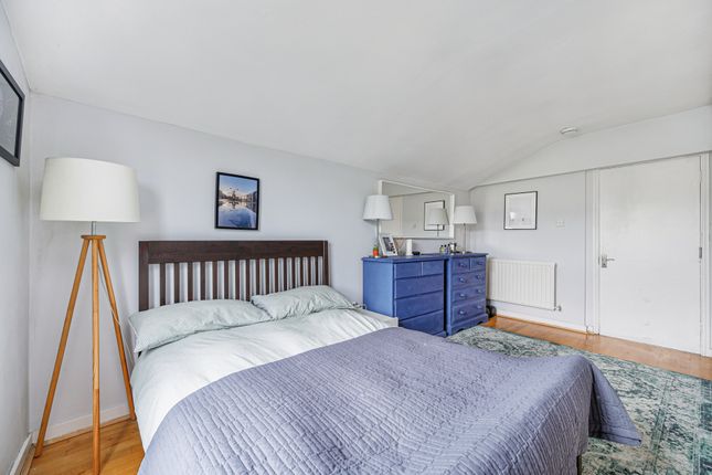 Flat for sale in Studley Grange Road, Hanwell