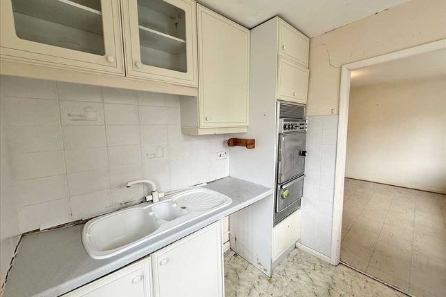 1, Manorwood Road, Nottingham photo 4