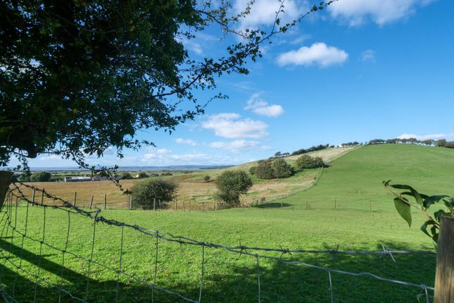 25, Hunting Hill Road, Carnforth photo 2