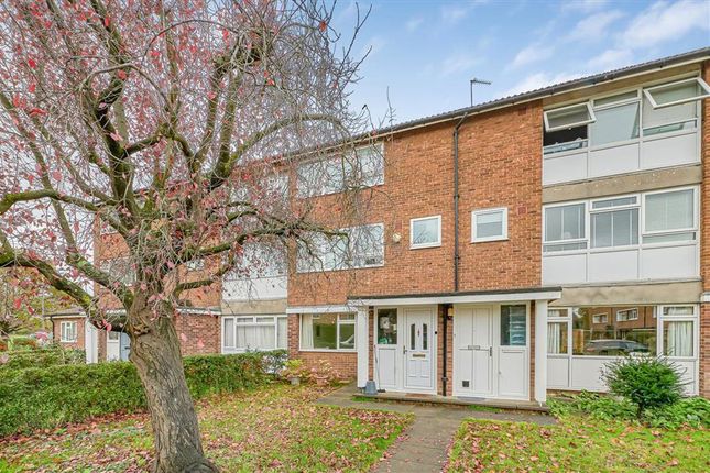 2-bed flat on Lyme Farm Road, Lee SE12, £400,000
