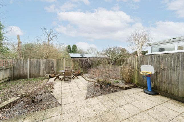 5, Oaklands, Redford Avenue, Horsham photo 3