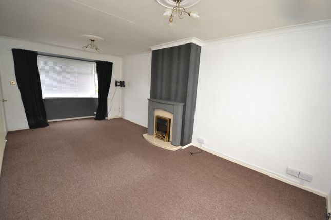 Terraced house to rent in Fingal Close, Clifton, Nottingham