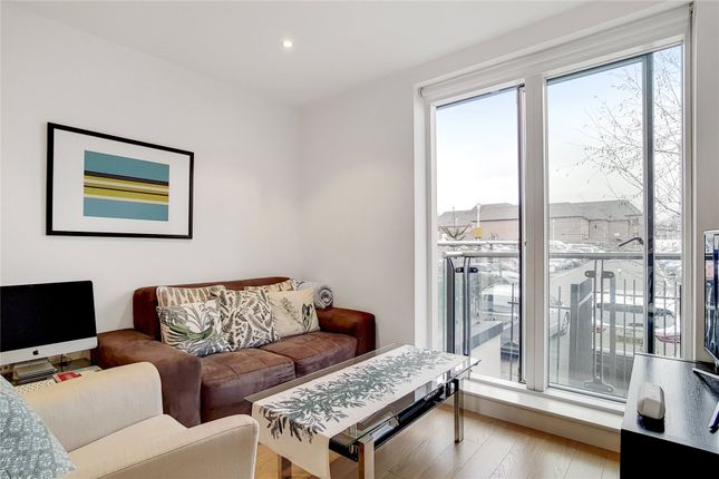 Thumbnail Flat to rent in Conington Road, London