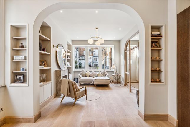 3-bed house on 8, Montagu Mews North, London, £2,950,000