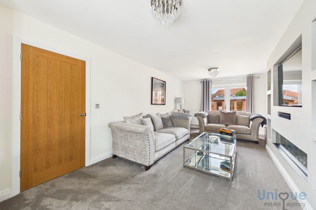 106, Sanderling Way, Wesham photo 3
