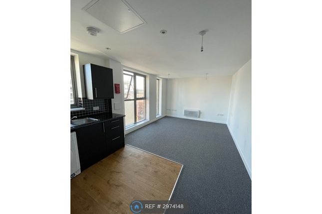Flat, Kingsley Mews Ley Street, Ilford photo 2
