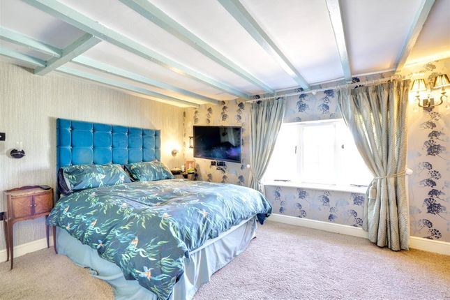 Bedroom 1_2.Jpeg