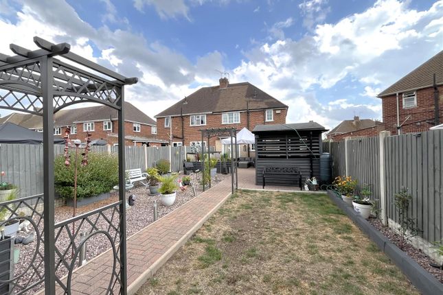11, Wordsworth Avenue, Warwick photo 3