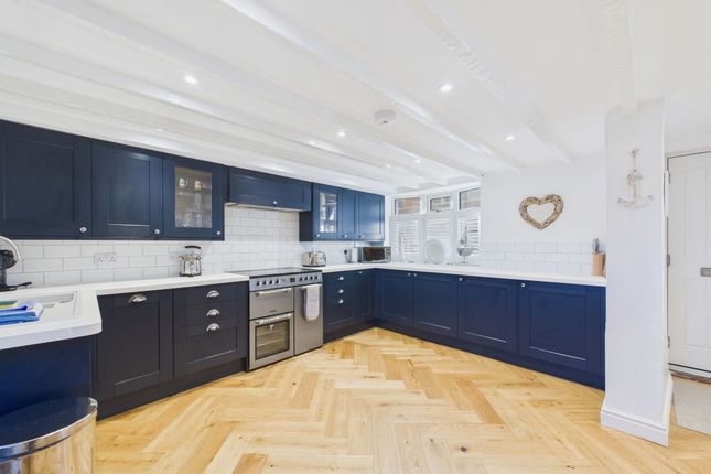 52, Cliff Street, Whitby photo 3