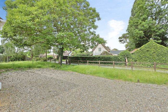 Thatch View, 5, Ranworth Road, Norwich photo 4