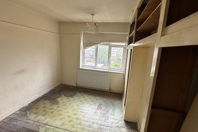Semi-detached house for sale in 39 Glebe Avenue, Harrow, Middlesex