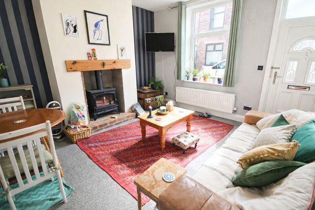 26 Stansfield Street, Todmorden photo 2