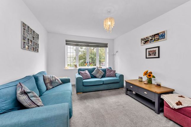 5, Kenmare Close, Bury St. Edmunds photo 2