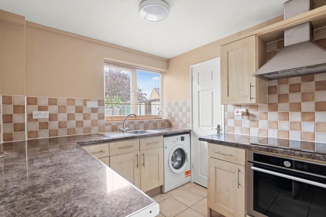 18, Hertford Road, Stratford-Upon-Avon photo 3
