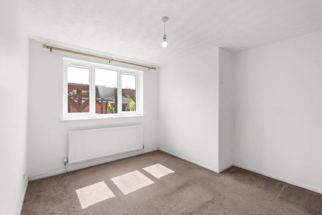 1, Winch Close, Codicote photo 4