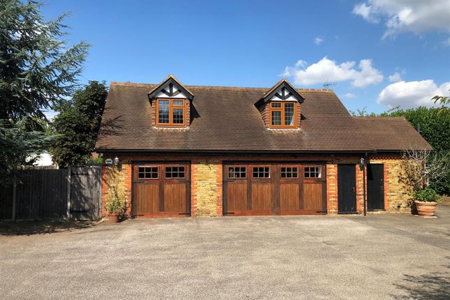 Thumbnail Detached house to rent in Valley Farm, South Street, Meopham