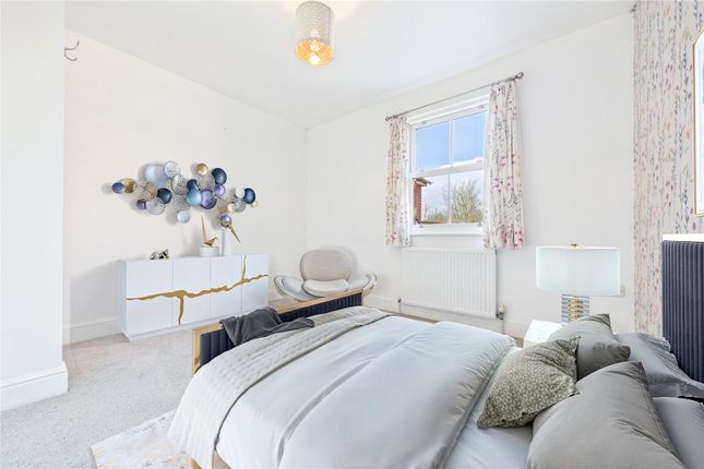 Thimble Cottage, 53, Horseshoe Road, Reading photo 3