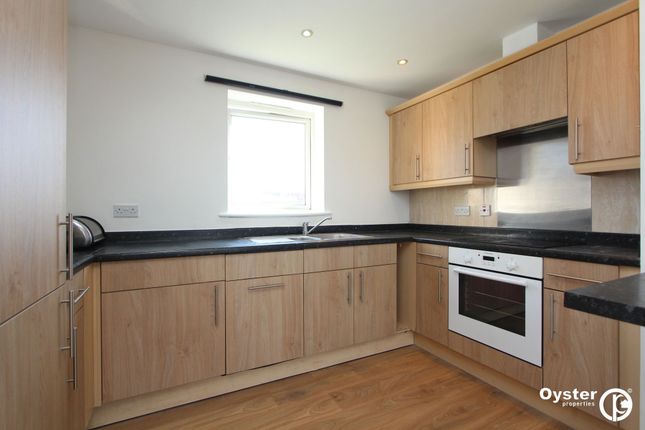 13F Wellspring Crescent, Wembley photo 3
