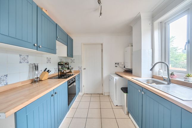 32, Rossington Avenue, Southampton photo 4