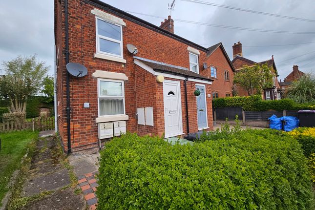 1-bed house on 12a Shrewsbury Road, Market Drayton, £600/mo