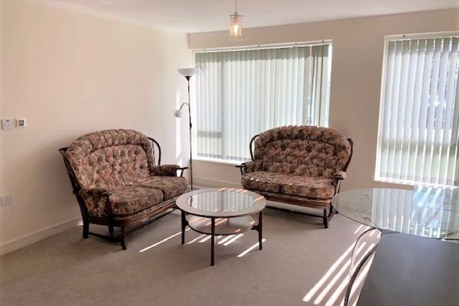 Flat for sale in Reresby Court, Cardiff Bay, Cardiff