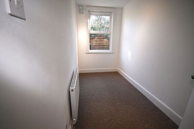 548, High Road, London photo 5