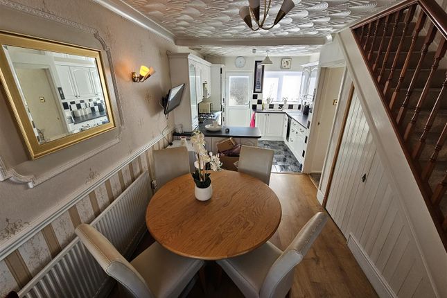 58, Beech Road, Pentrebane, Cardiff photo 3
