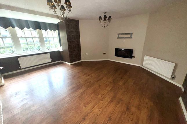 46 Parklands Manor,, Tuke Grove, West Yorkshire photo 3