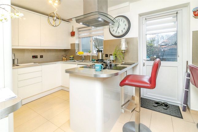 10, Whitsun Pasture, Milton Keynes photo 4