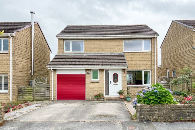 Thumbnail Detached house for sale in Oak Tree Avenue, Scholes, Holmfirth