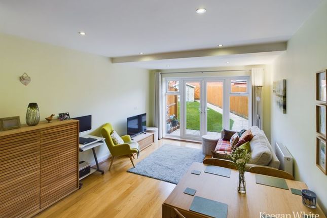 Town house for sale in Carolina Drive, High Wycombe