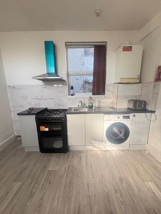 Room 2, Francis Street, Luton photo 4