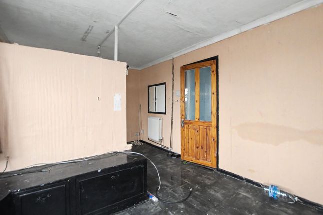 67, Lordshire Place, Stoke-on-Trent photo 4
