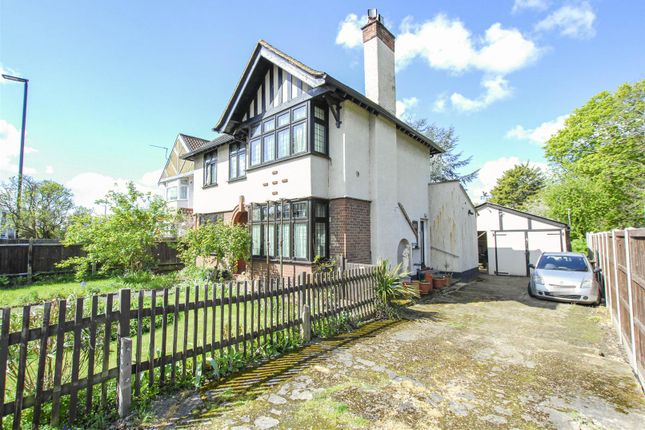 Detached house for sale in Twickenham Road, Isleworth