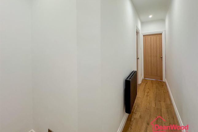 6 Granville Court, Windsor Mount, Isle Of Man photo 3