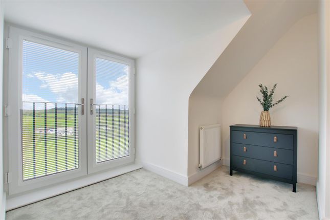 Terraced house for sale in The Walker, Old Royal Chace, Enfield