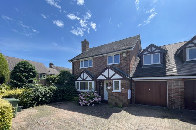 Link-detached house to rent in Bluegates, Ewell