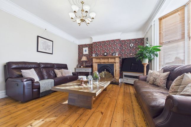 18, St. Pauls Road, Paignton photo 3