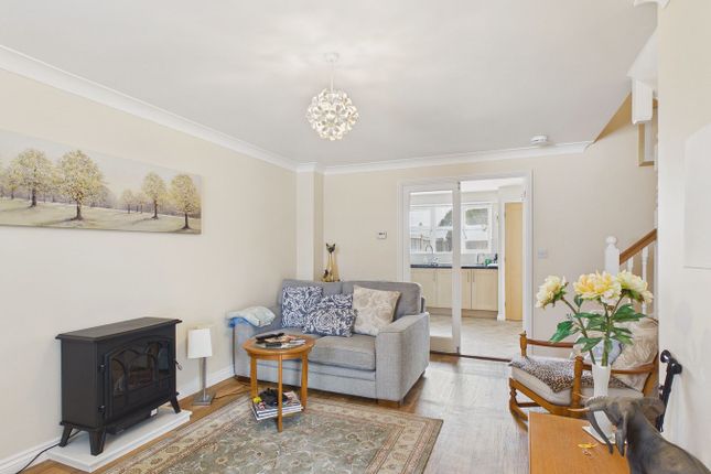 14, Mulberry Lea, Wisbech photo 2