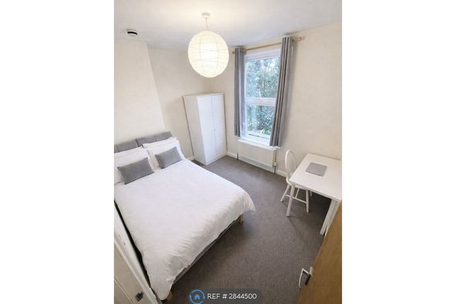 Argie Road, Leeds photo 4